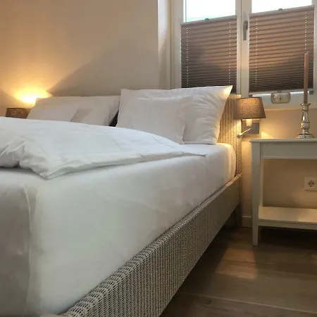 Christmann's * Weisenheim am Berg